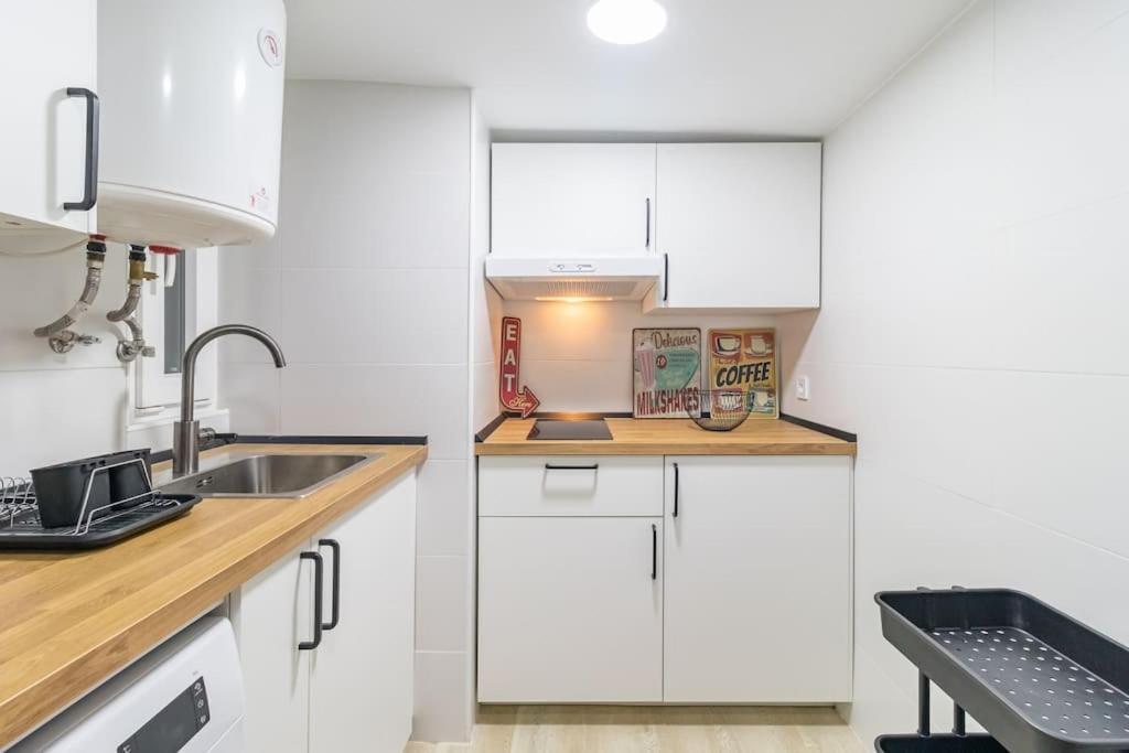 Acogedor Apartamento Centrico ซานตานเดร์ ภายนอก รูปภาพ